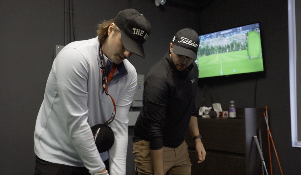 Indoor (Winter) Semi-Private (2 golfers) Golf Lessons